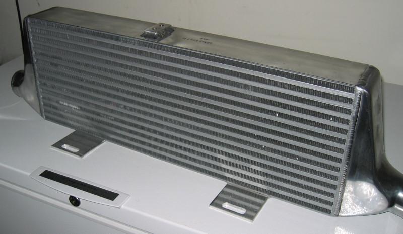 Imagen de apoyo: La función del intercooler o intercambiador de calor es: